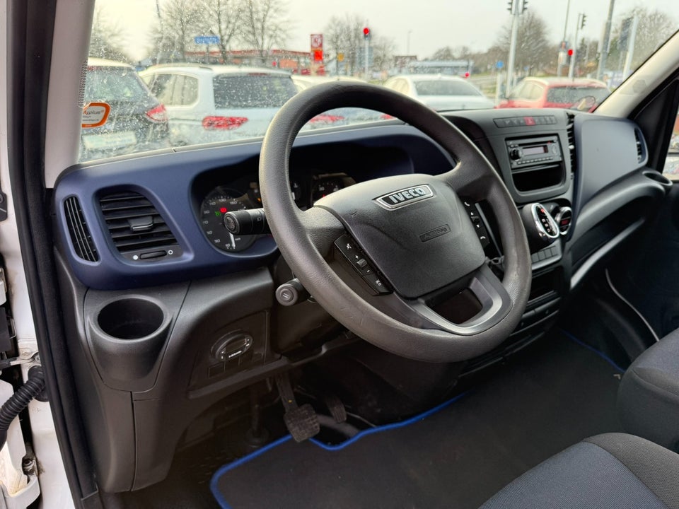Iveco Daily 3,0 35C21 19,6m³ Van AG8