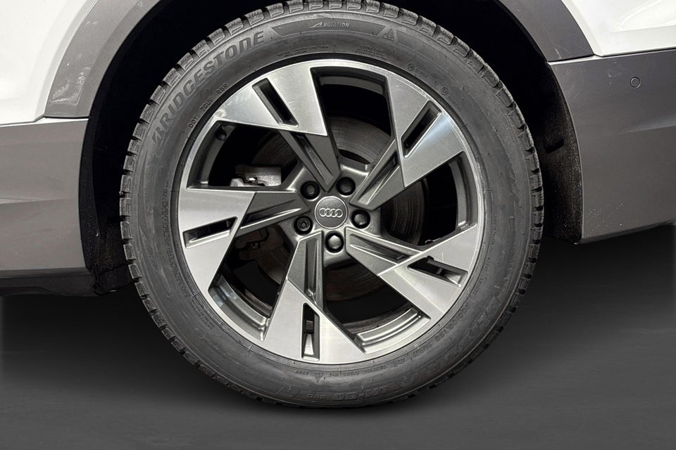 Audi e-tron 55 Prestige quattro 5d