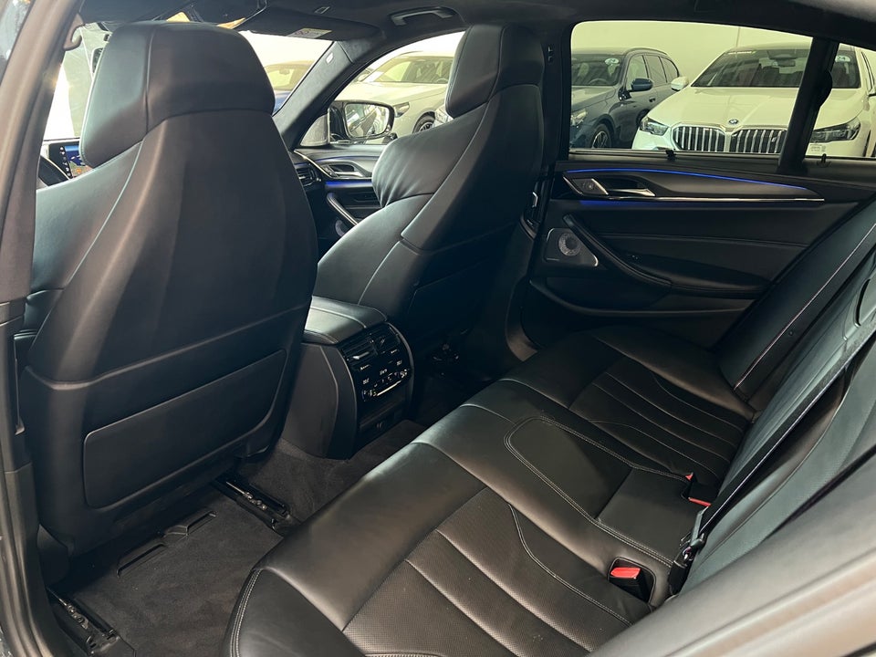 BMW M5 4,4 Competition aut. 4d