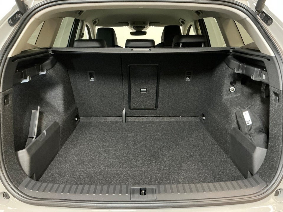 Skoda Enyaq 85 iV Loft 5d