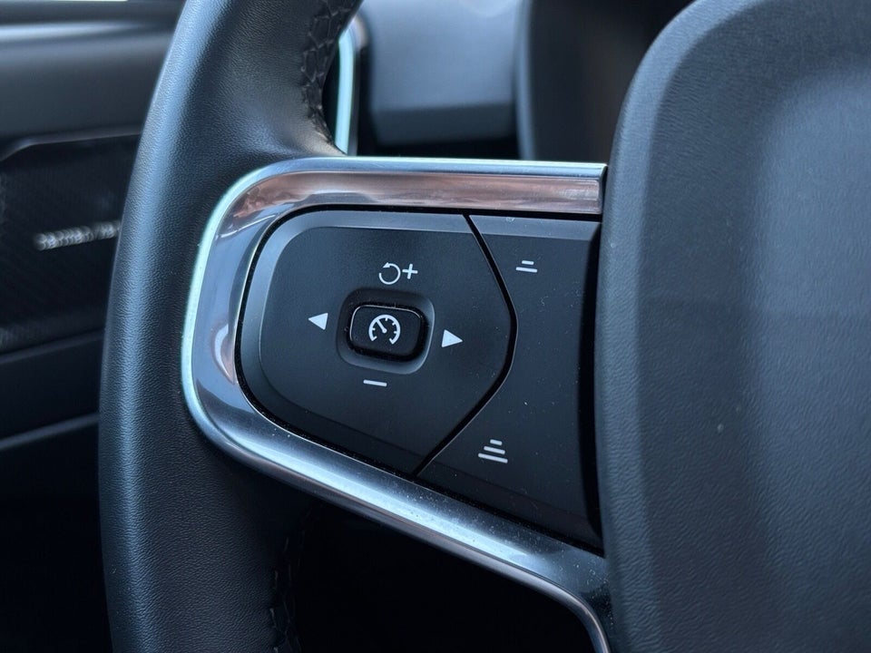 Volvo XC40 ReCharge Extended Range Ultimate 5d
