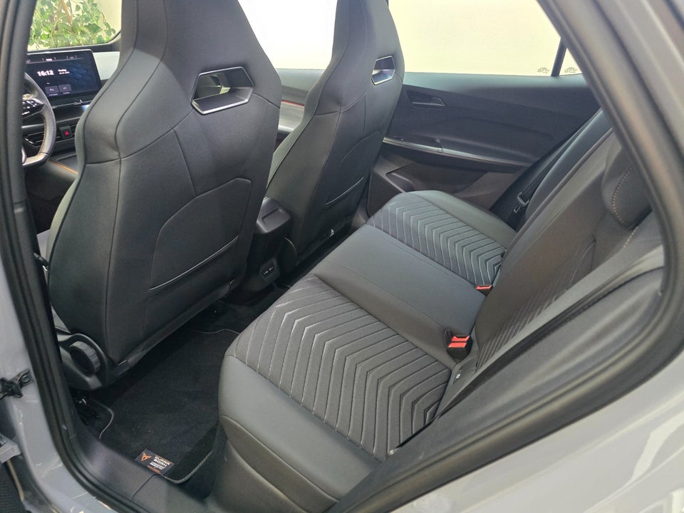 Cupra Born 58 High 5d