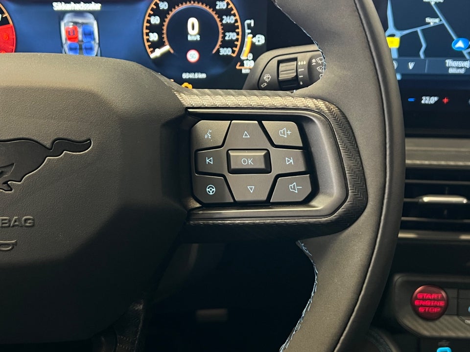 Ford Mustang 5,0 V8 Dark Horse Coupé 2d