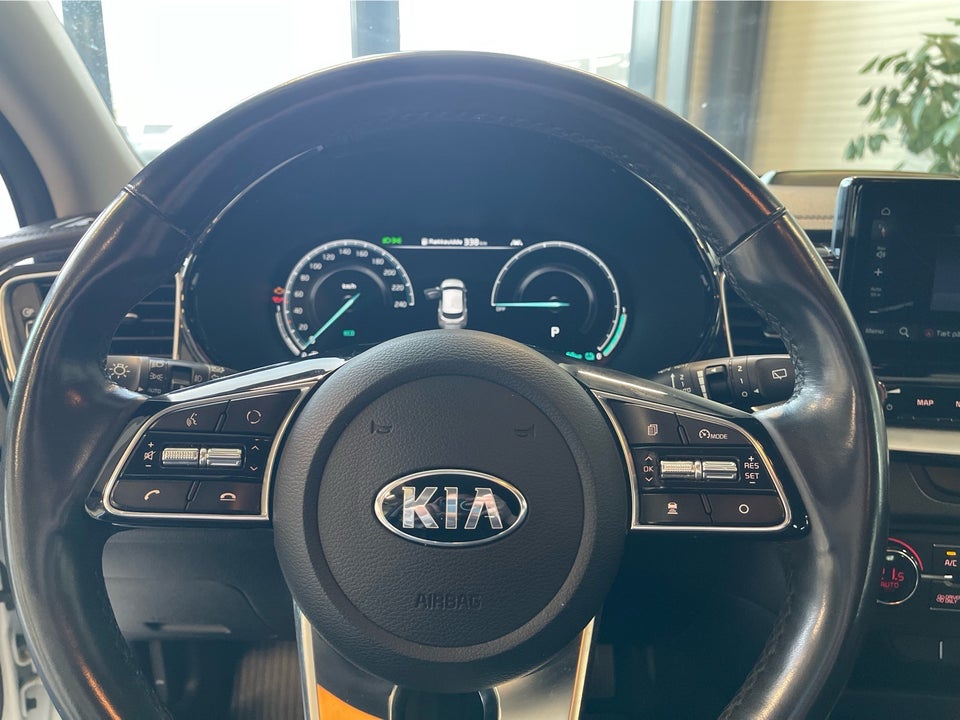 Kia XCeed 1,6 PHEV Upgrade DCT 5d