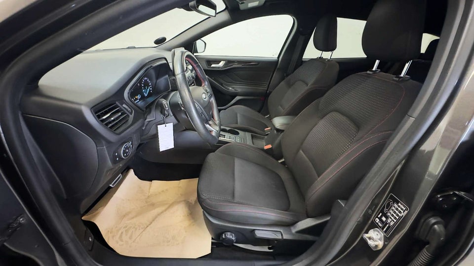 Ford Focus 1,5 EcoBoost ST-Line stc. aut. 5d