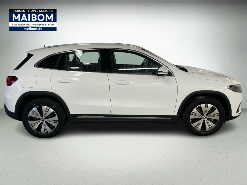 Mercedes EQA300 Progressive 4Matic 5d