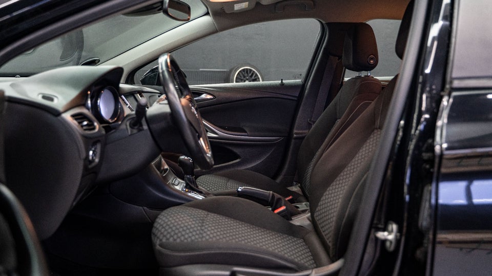 Opel Astra 1,6 CDTi 136 Enjoy Sports Tourer aut. 5d