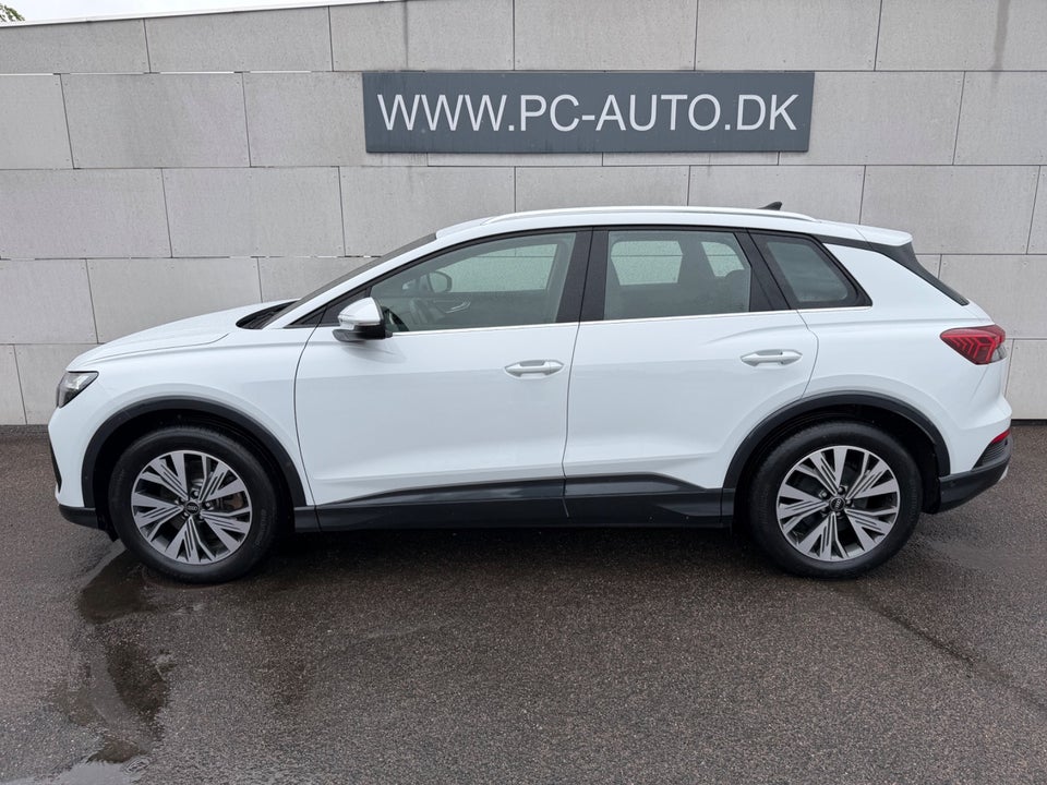 Audi Q4 e-tron 45 Progress 5d