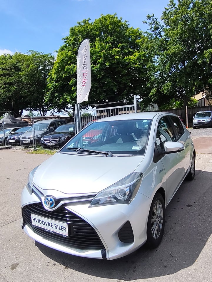 Toyota Yaris 1,5 Hybrid H2 Komfort e-CVT 5d