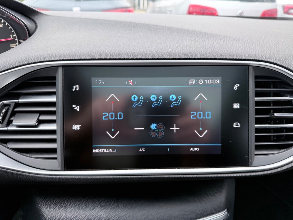 Peugeot 308 1,5 BlueHDi 130 Selection Sky SW 5d