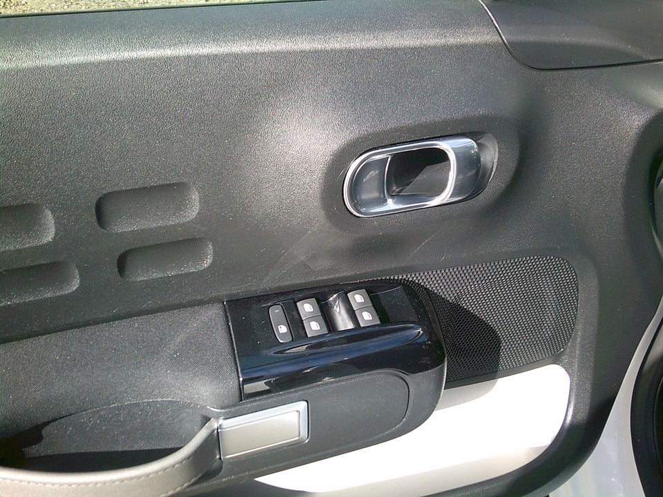 Citroën C3 1,5 BlueHDi 100 Attaque+ 5d