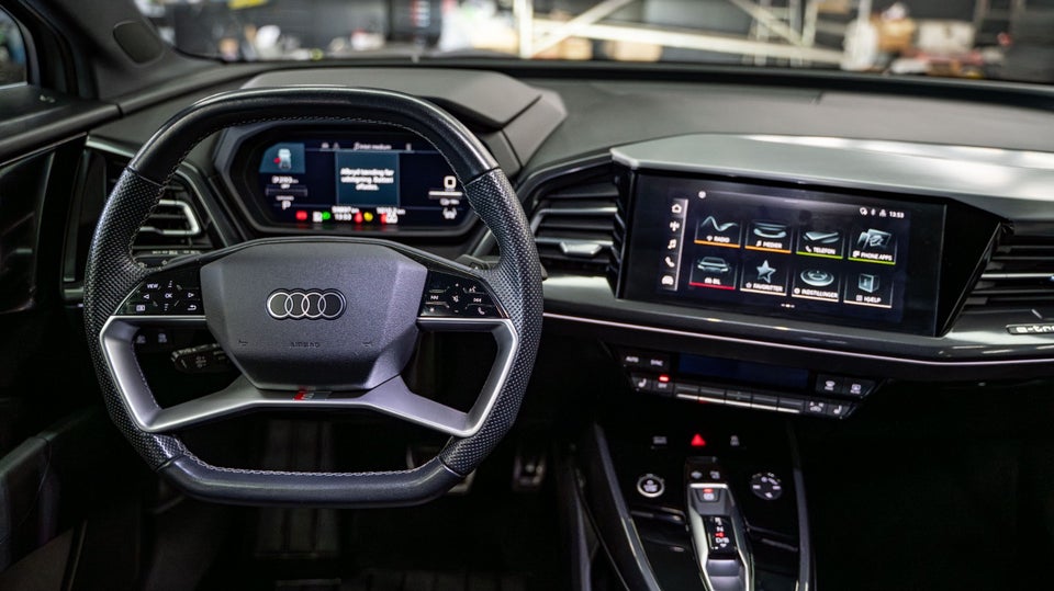 Audi Q4 e-tron 40  5d