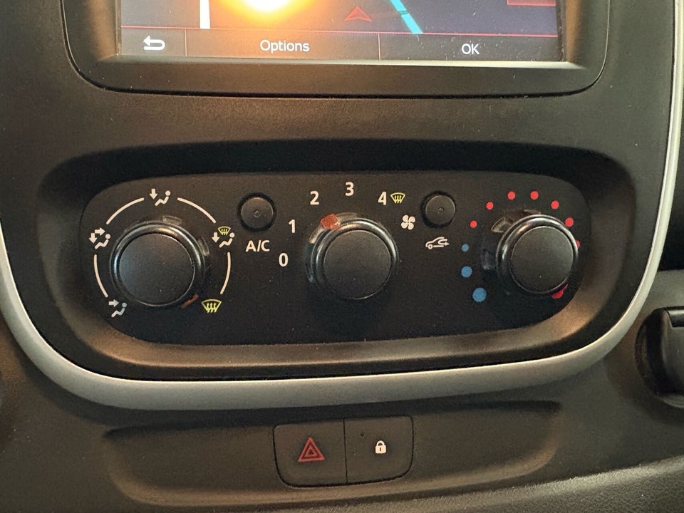 Renault Trafic T29 1,6 dCi 145 L2H1 Mandskabsvogn 6d