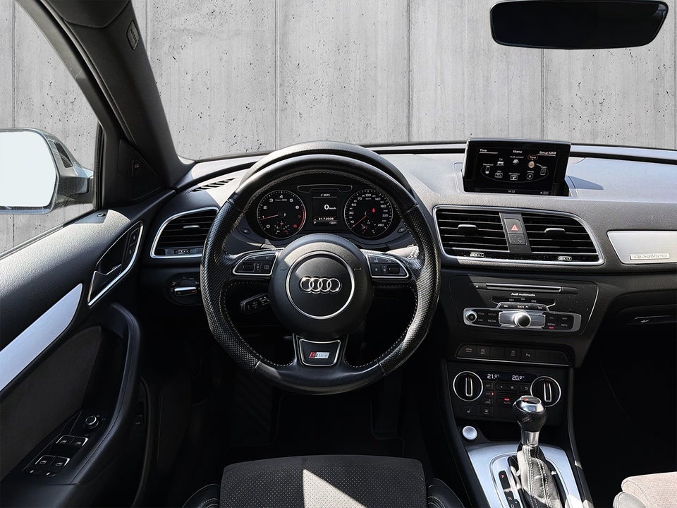 Audi Q3 2,0 TFSi 180 quattro S-tr. 5d