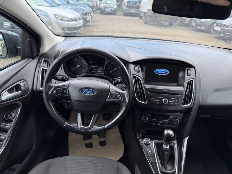 Ford Focus 1,0 SCTi 100 Ambiente stc. 5d