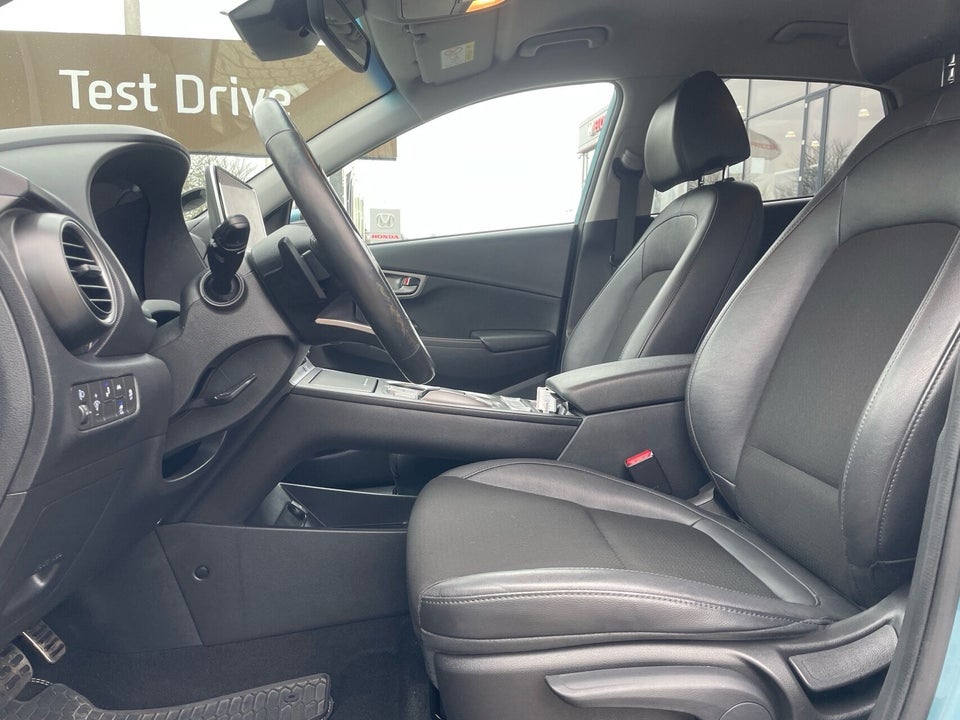 Hyundai Kona 64 EV Trend Deluxe 5d