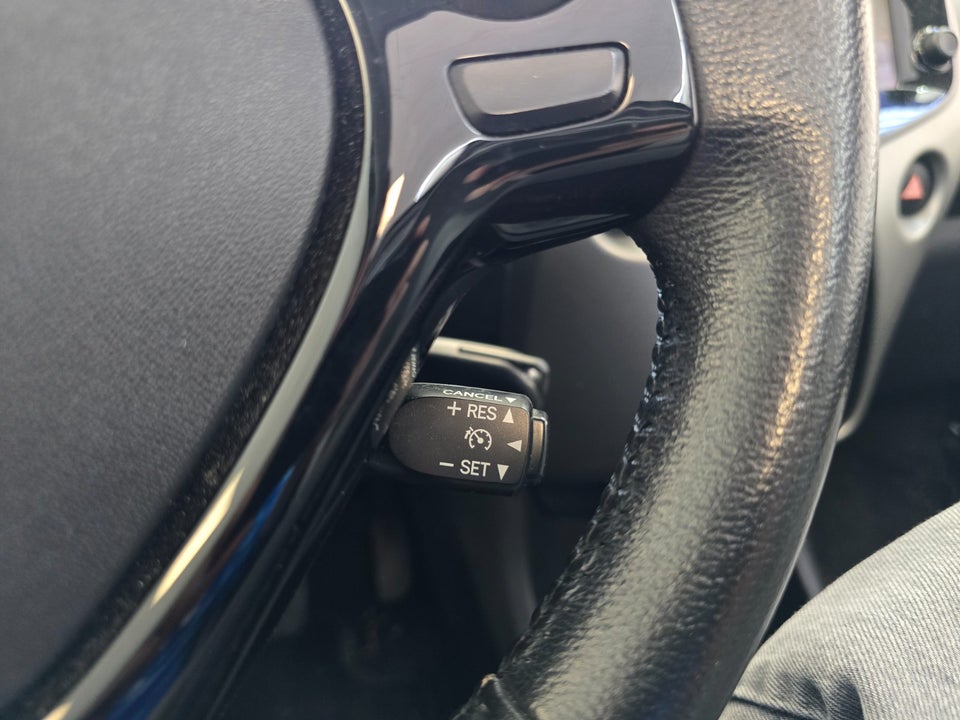 Toyota Aygo 1,0 VVT-i x-sky 5d