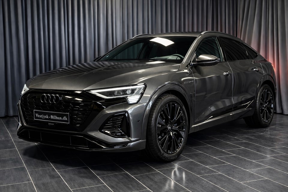 Audi Q8 e-tron 55 S-line Sportback quattro 5d