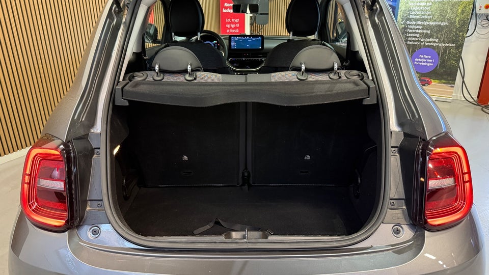 Fiat 500e 42 Icon Sky 3d