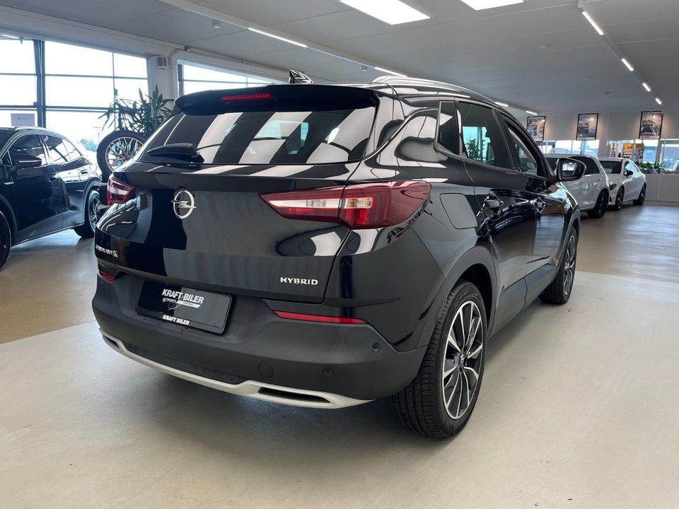 Opel Grandland X 1,6 Hybrid Ultimate aut. 5d