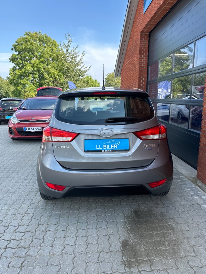 Hyundai ix20 1,6 CVVT Premium 5d