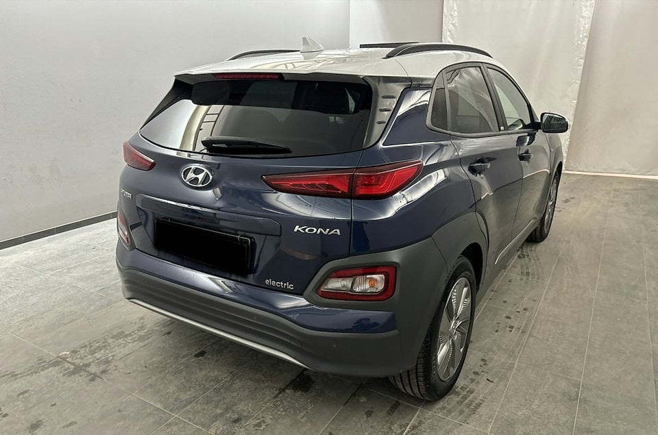 Hyundai Kona 64 EV Premium 5d