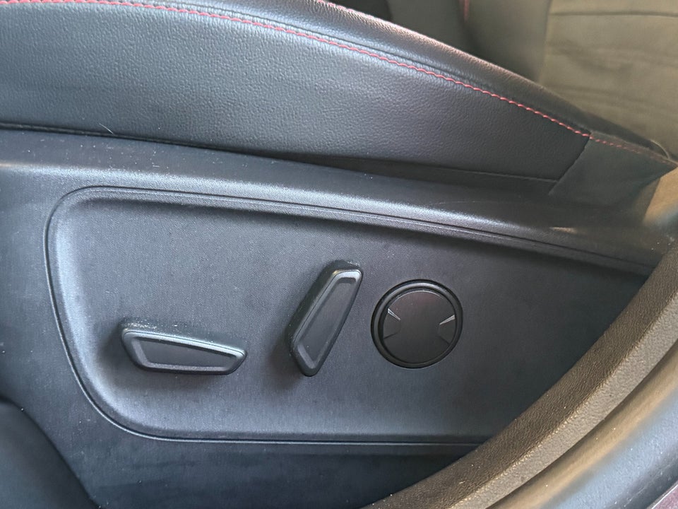 Ford Kuga 1,5 EcoBlue ST-Line X aut. Van 5d