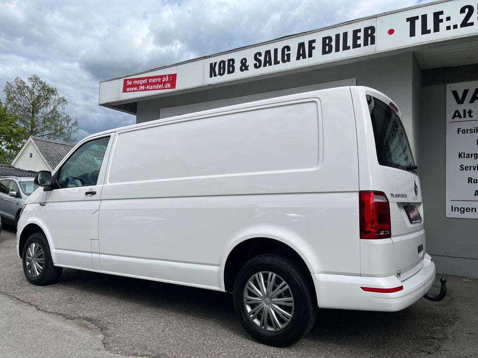 VW Transporter 2,0 TDi 150 Kassevogn DSG lang