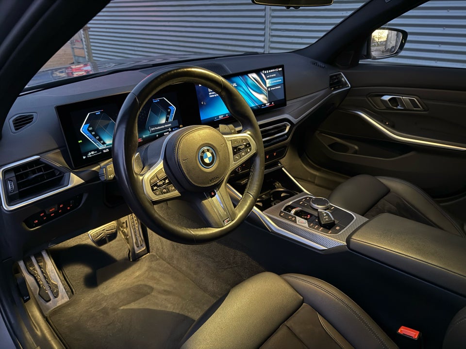 BMW 330e 2,0 Touring M-Sport aut. 5d