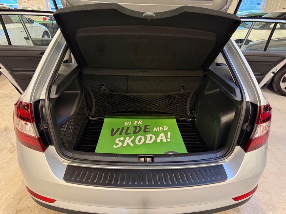 Skoda Rapid 1,4 TSi 125 Ambition Spaceback DSG 5d