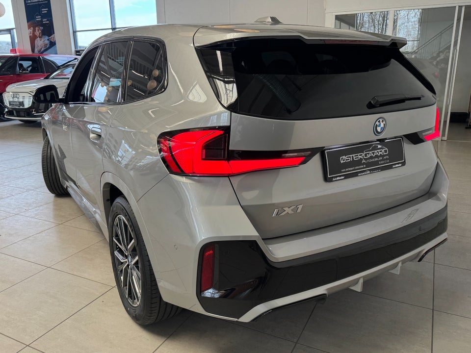 BMW iX1 eDrive20 M-Sport 5d