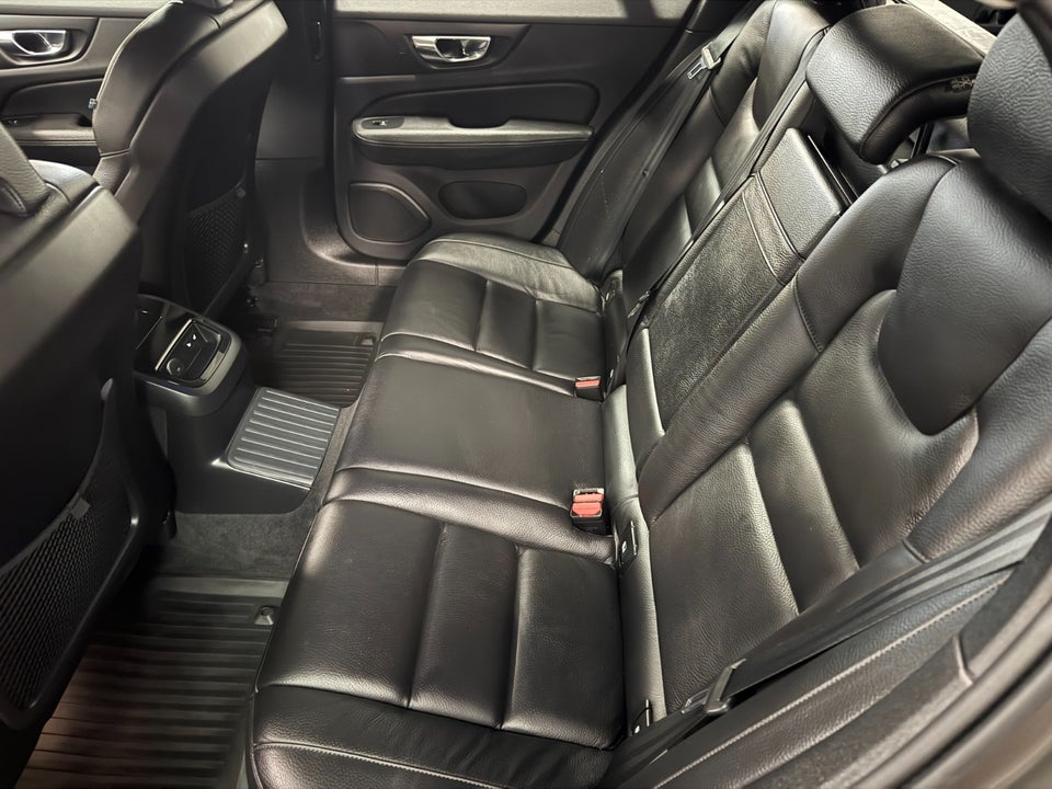 Volvo V60 2,0 T6 ReCharge Inscription aut. AWD 5d