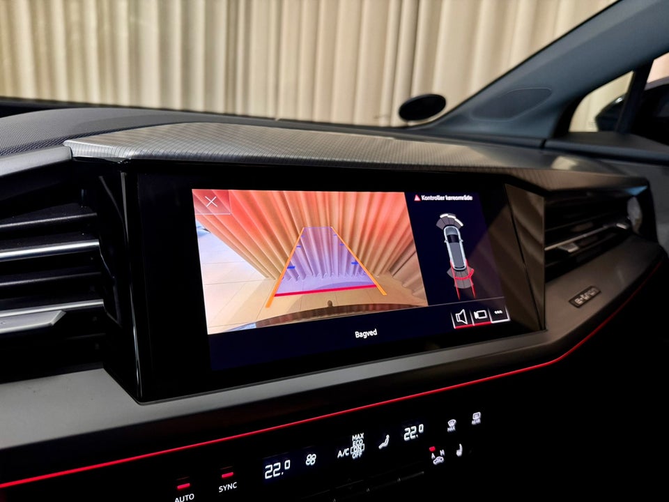 Audi Q4 e-tron 40 Attitude 5d