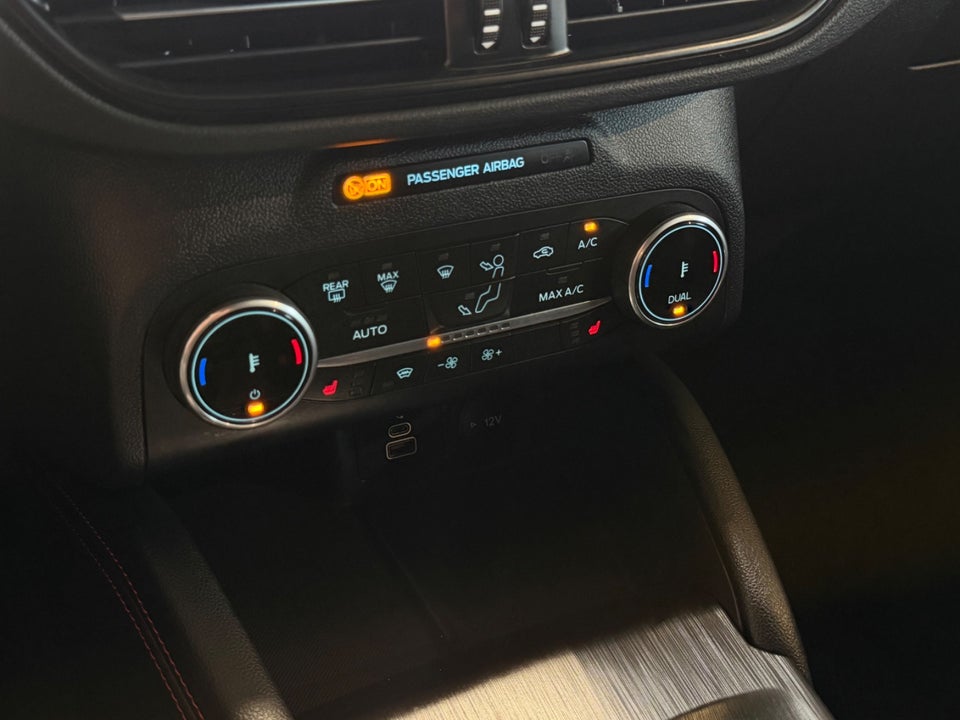 Ford Kuga 2,5 PHEV ST-Line X CVT 5d
