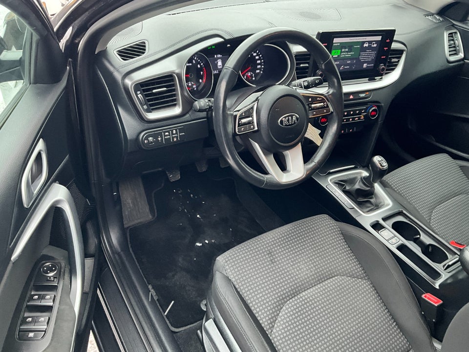 Kia Ceed 1,0 T-GDi Prestige SW 5d