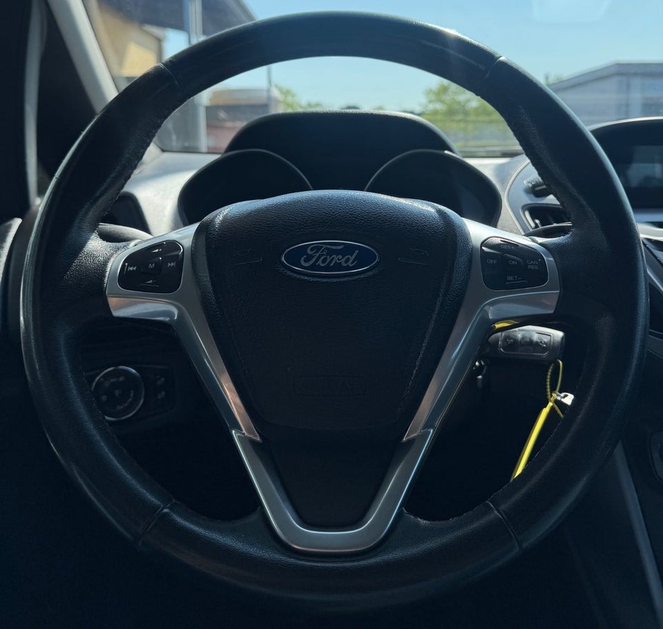 Ford B-MAX 1,0 SCTi 125 Titanium 5d