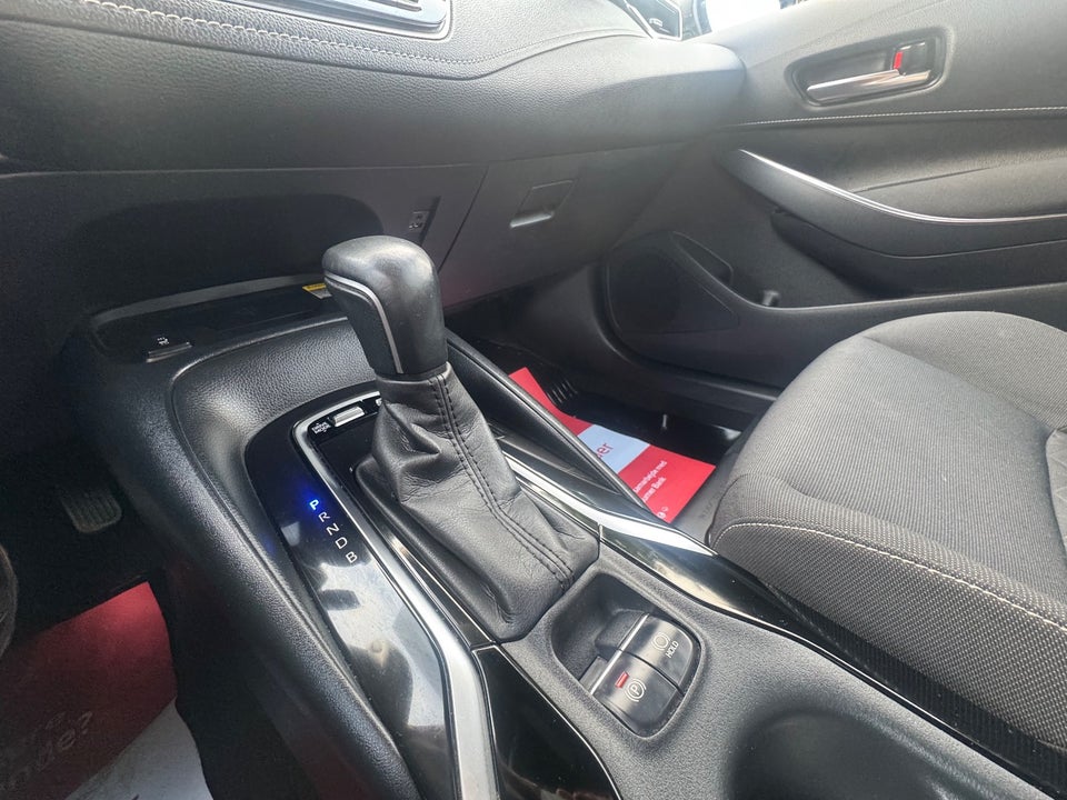 Toyota Corolla 1,8 Hybrid H2 Touring Sports MDS 5d