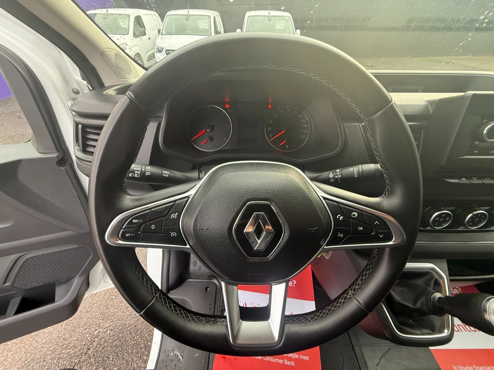 Renault Trafic 2,0 dCi 130 L2H1