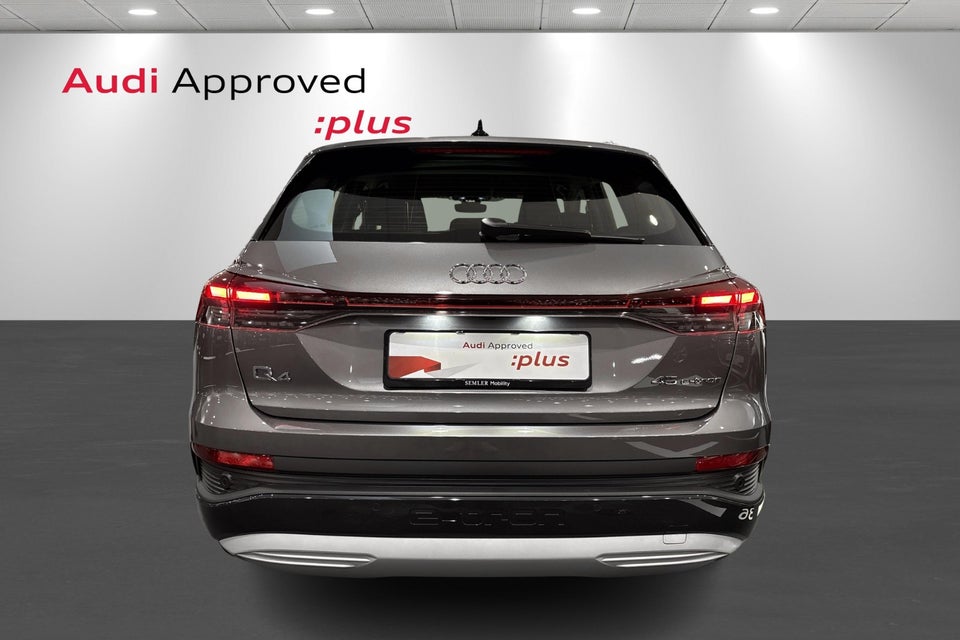Audi Q4 e-tron 45 Progress 5d