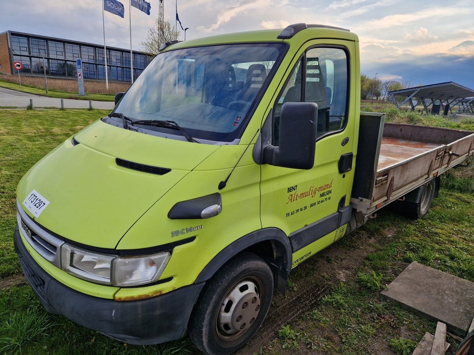 Iveco Daily 3,0 35C14 4100mm Lad 2d