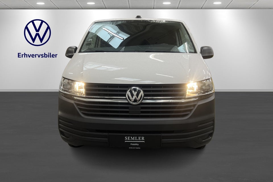 VW Transporter 2,0 TDi 150 Kassevogn DSG kort