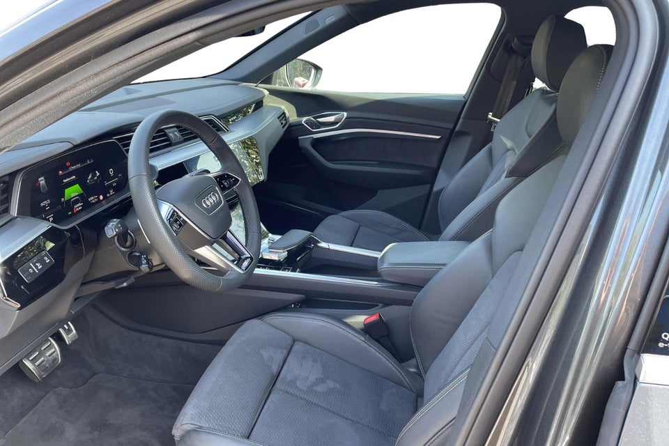 Audi Q8 e-tron 55 S-line Sportback quattro 5d