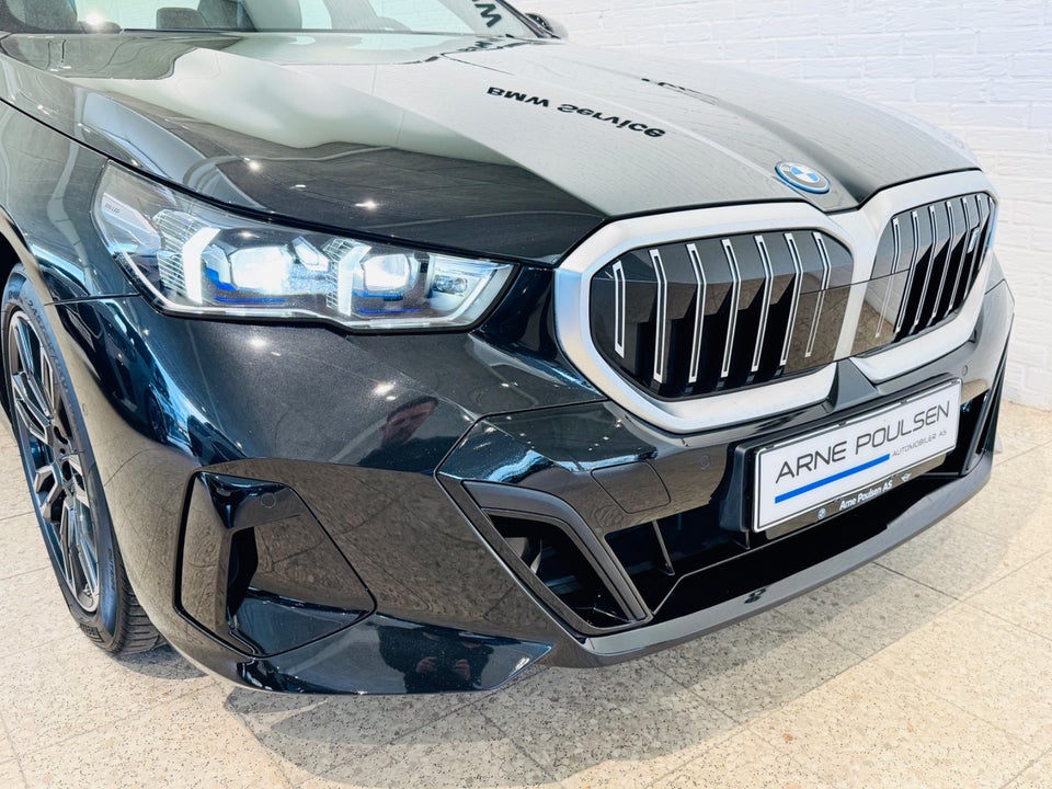 BMW i5 eDrive40 M-Sport 4d