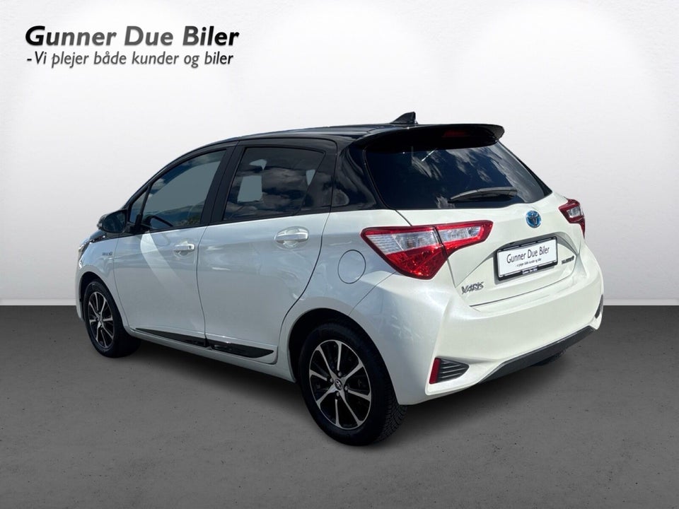 Toyota Yaris 1,5 Hybrid H3 Limited e-CVT 5d
