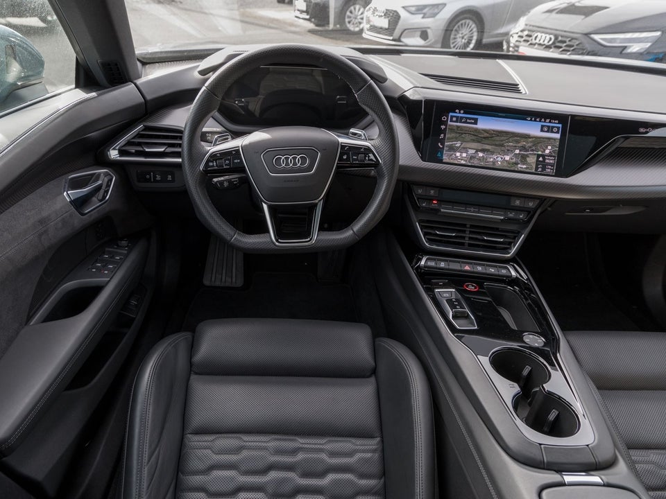 Audi e-tron GT quattro 4d