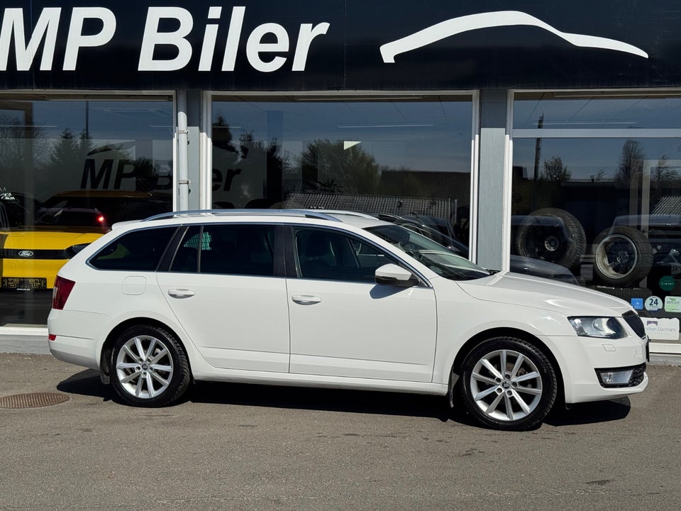 Skoda Octavia 1,4 TSi 140 Elegance Combi DSG 5d