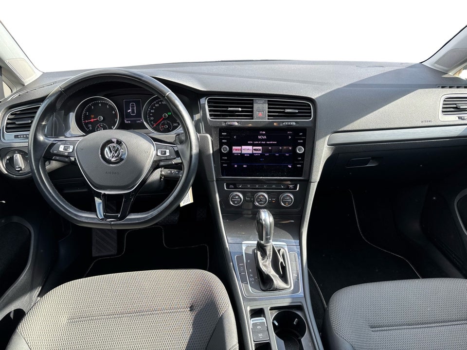 VW Golf VII 1,5 TSi 130 Comfortline DSG 5d