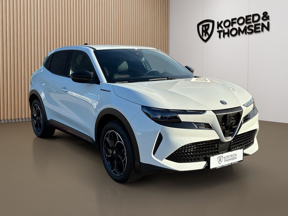 Alfa Romeo Junior Elettrica Speciale 5d