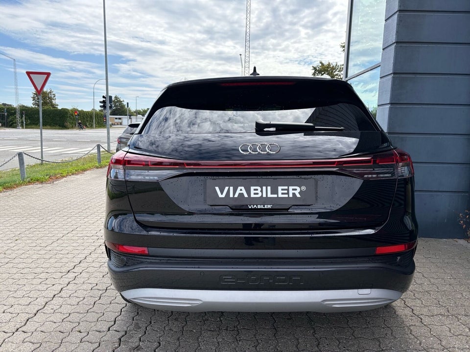 Audi Q4 e-tron 40 Advanced 5d