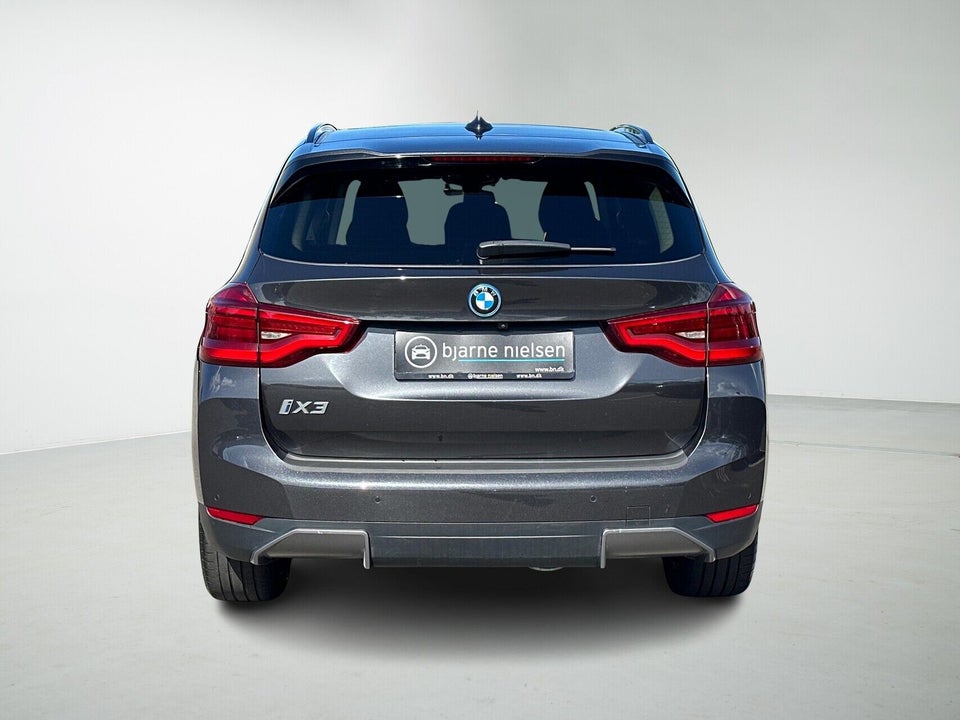 BMW iX3 Charged 5d